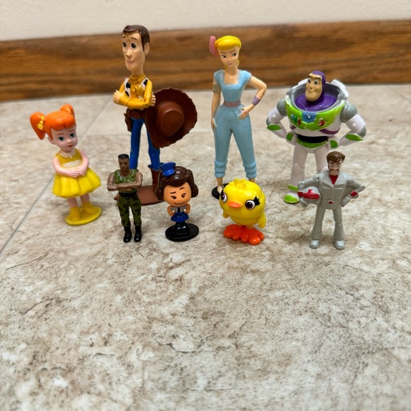 Disney Pixar Toy Story 4 Collectible Figures Cake Toppers Lot of 8 - Picture 2 of 6